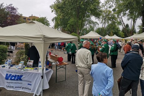 VdK Info-Stand beim AWO Sommerfest am Kurt-Schumacher-Zentrum..