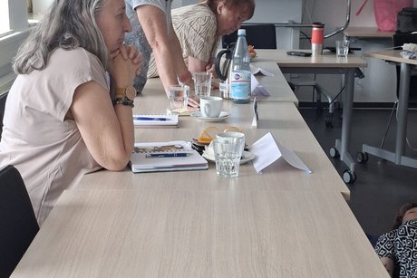 Teilnehmerinnen beim Treffen Vertreterin der Frauen