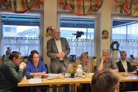 Jahreshauptversammlung VdK OV-Emmerich Vorstand und stelv. BgM Gertsen