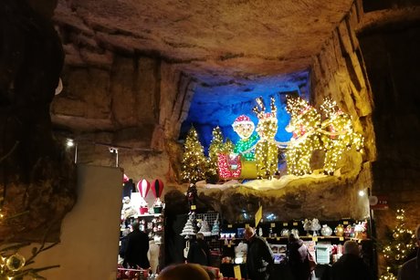 In den Grotten 5