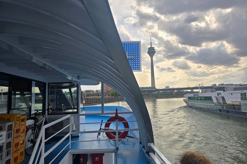 Panorama Fahrt am Rhein