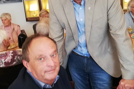 VdK Vorstandsmitglied im Gespräch mit Helmut-Volker Schütte