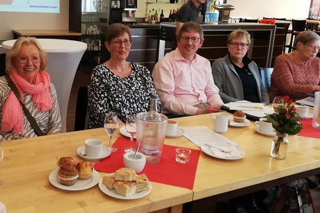 Einige Vorstandsmitglieder vom OV Detmold