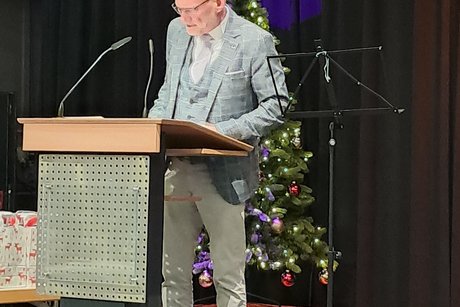 Musikschule Ennepetal Begrüßung durch den Vorsitzenden Jörgen Steinbrink