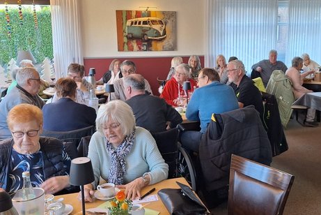 Die Perspektive t&auml;uscht: Der komplette Saal war bis auf den letzten Platz gef&uuml;llt, als der Ortsverband Uedem am ersten Februar-Mittwoch zum zweiten Bingo-Nachmittag einlud.