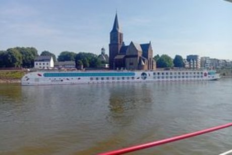 Auf dem Rhein