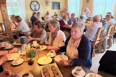 Kaffee trinken in dem Bauern Caf&eacute;