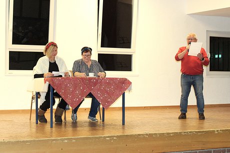 Manfred Klein, Trude und Ilse alias Erika Rötz und Annette Schmelzer Manfred Klein, Trude und Ilse alias Erika Rötz und Annette Schmelzer