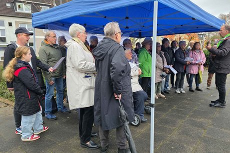 Musikalische Begleitung Mitglieder der Chöre singen