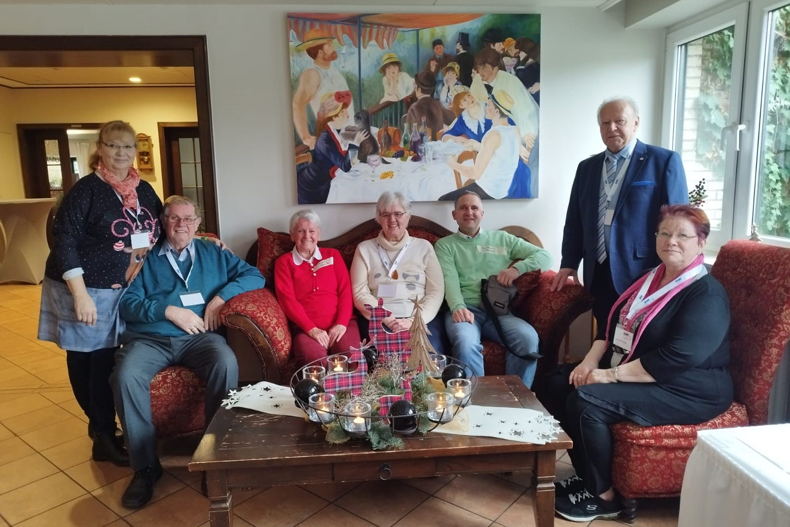 Gruppenbild mit 7 Personen