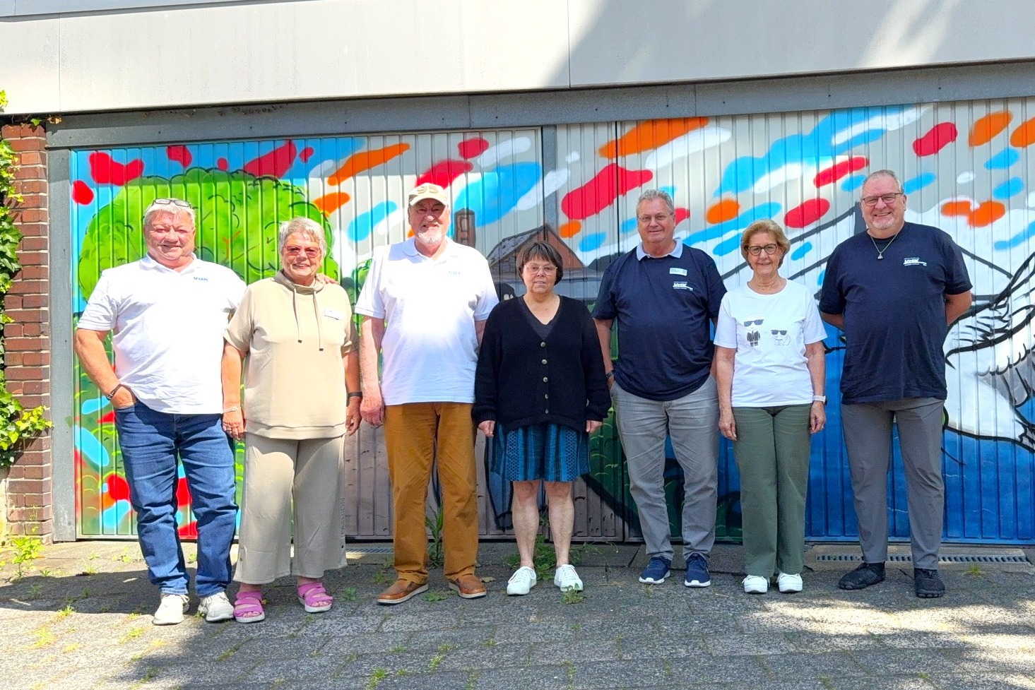 Von links: