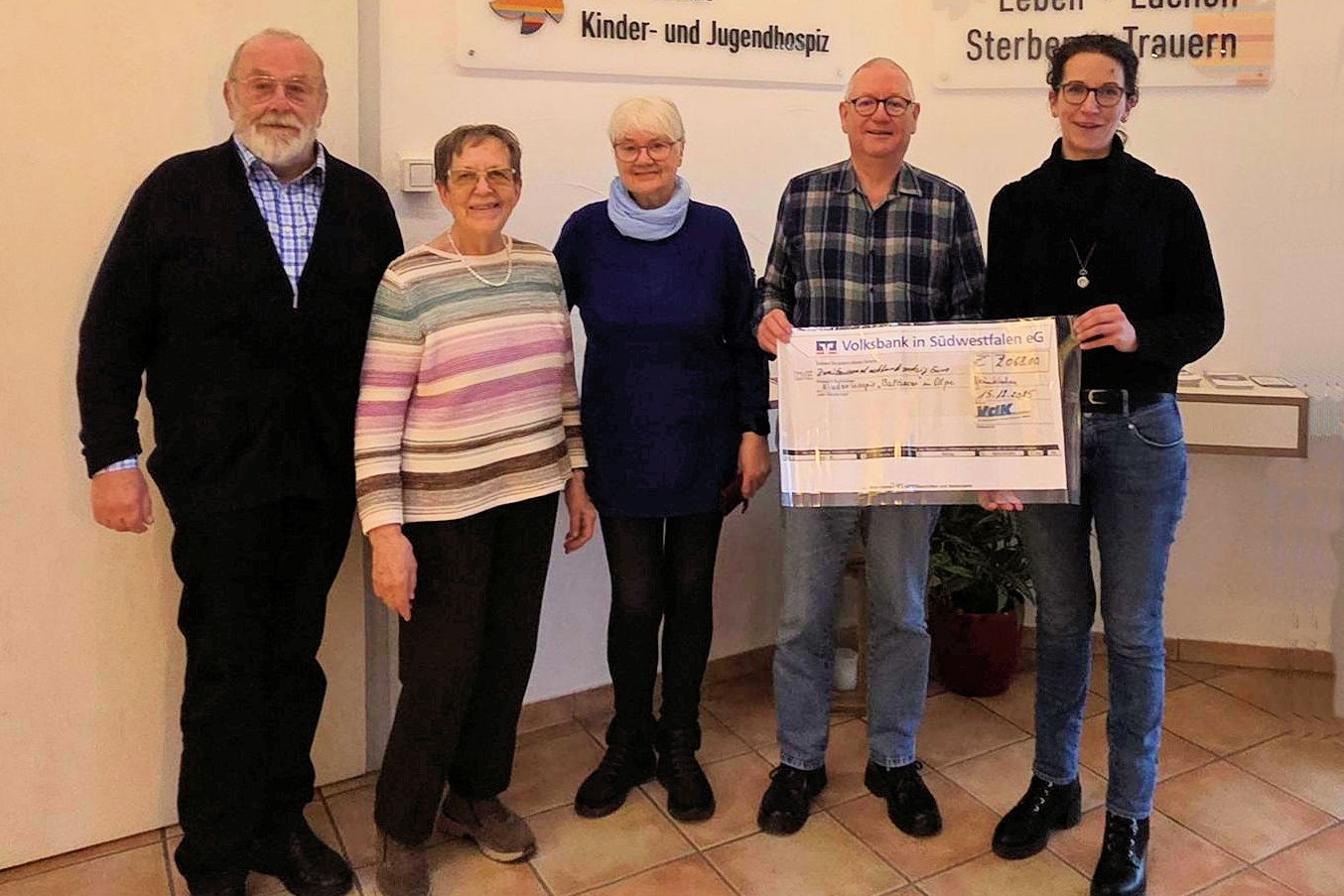 Übergabe der Spendengelder an das Kinderhospiz Balthasar Übergabe der Spendengelder an das Kinderhospiz Balthasar