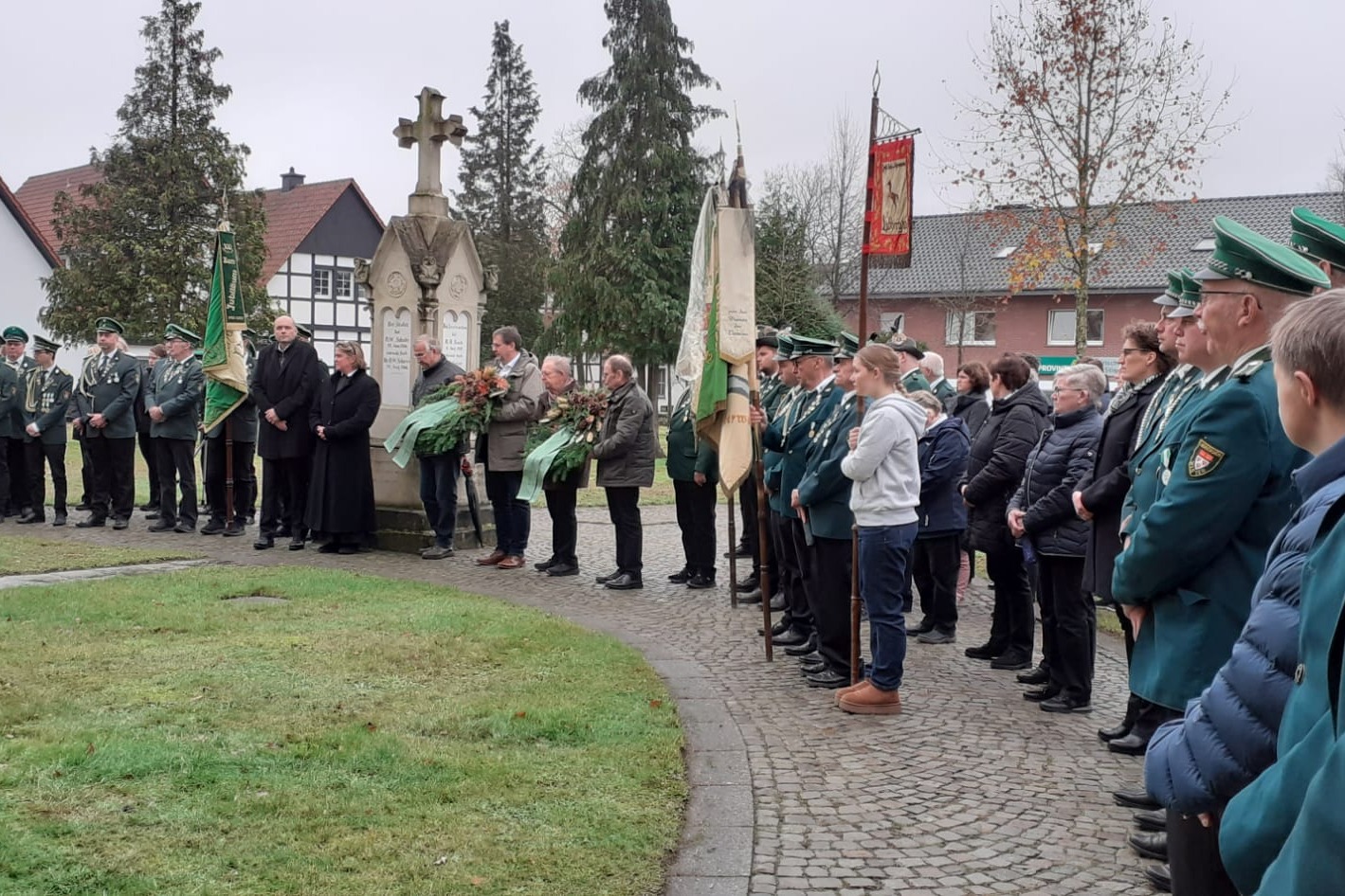 Kranzniederlegung am Denkmal