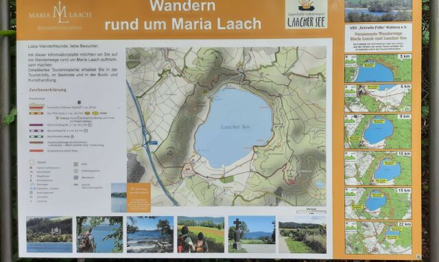 Abfotografierte Wanderkarte rund um Maria Laach