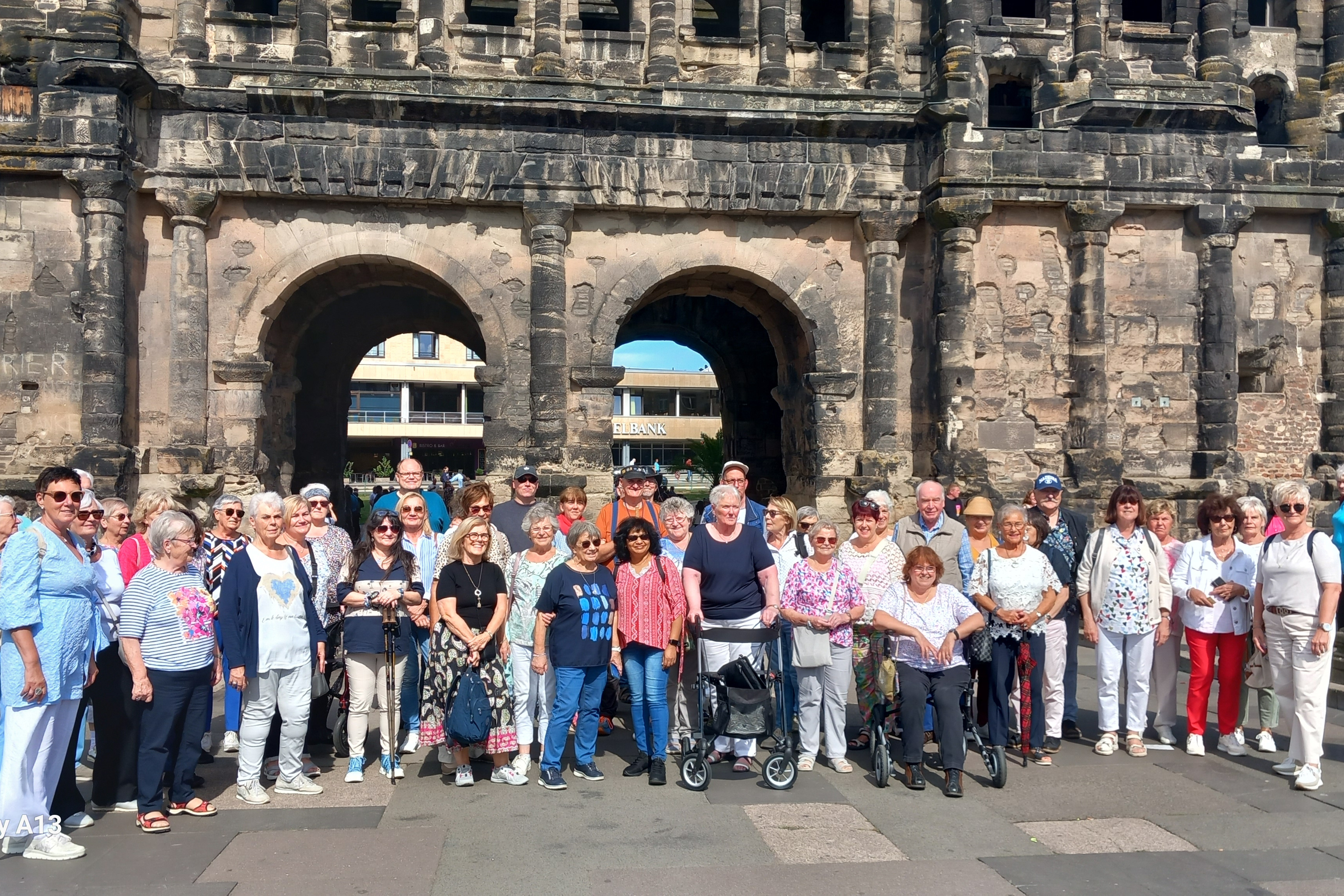 VdK OV Siegburg vor der Porta Nigra
