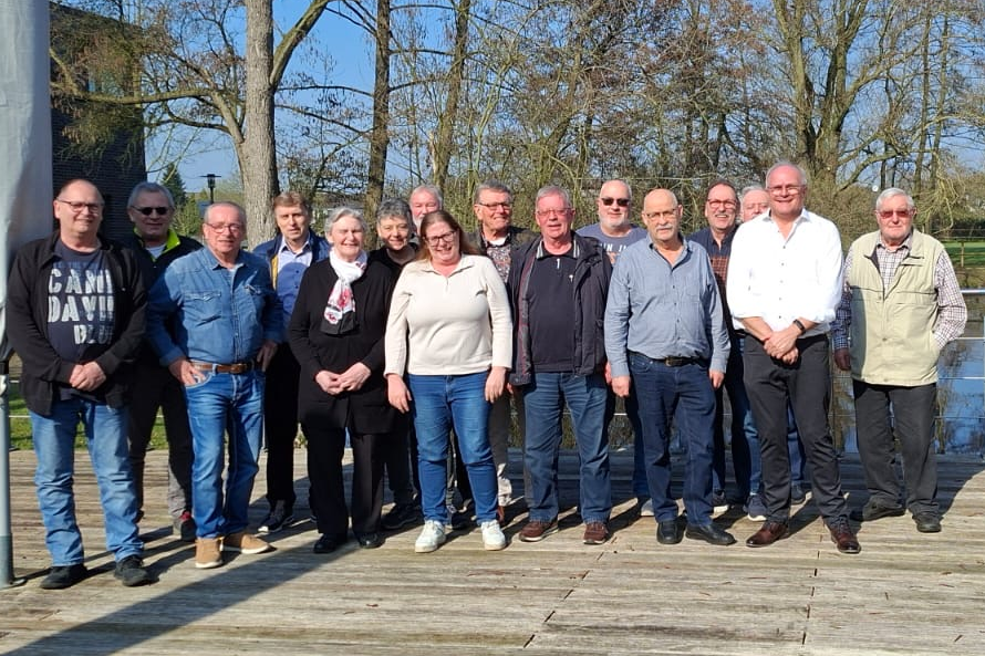 Gruppenfoto der Teilnehmer der Klausurtagung der Ortsverbandsvorsitzenden des KV am Niederrhein