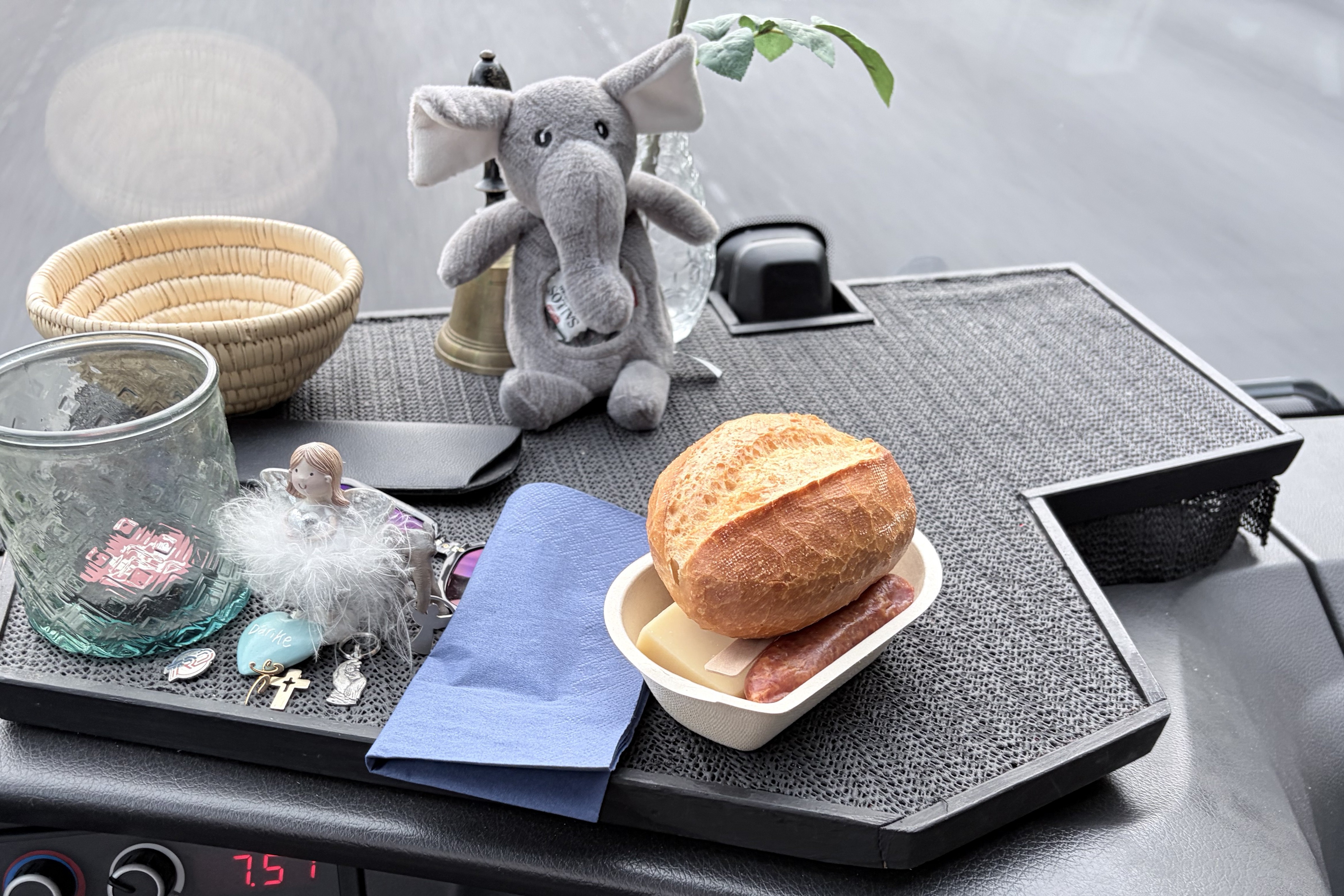 Fr&uuml;hst&uuml;ck