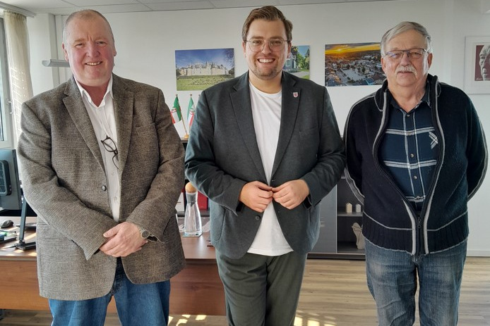 B&uuml;rgermeister Dejan Vujivoc