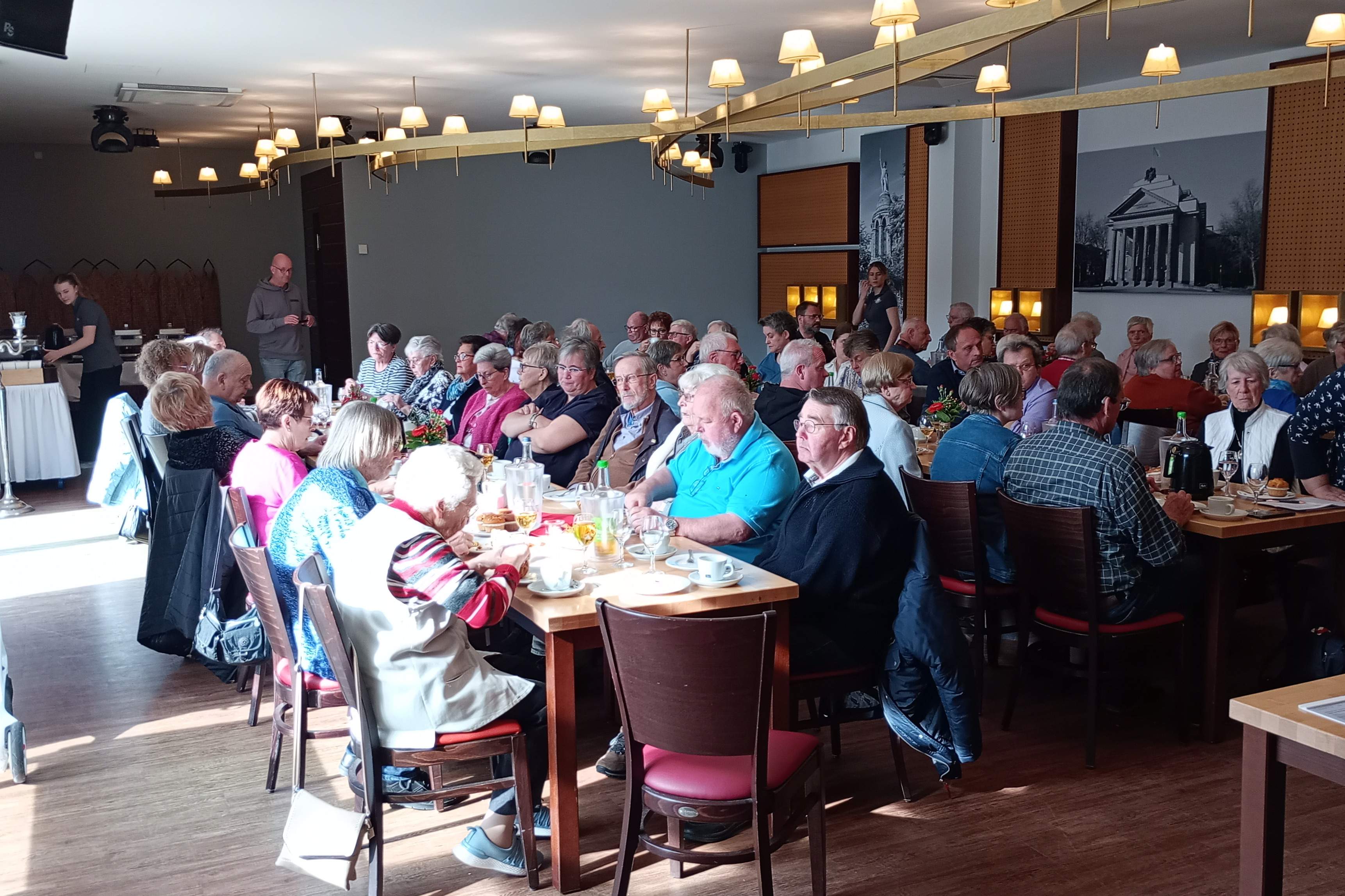 Im Restaurant Kohlpott in Detmold fand die diesjährige Mitgliederversammlung statt
