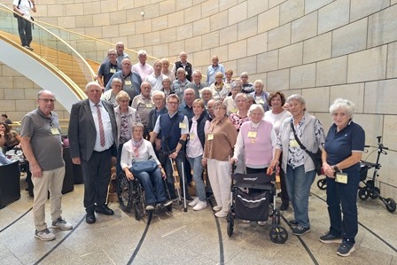 Minister Karl-Josef Laumann und Mitglieder des OV Rheine